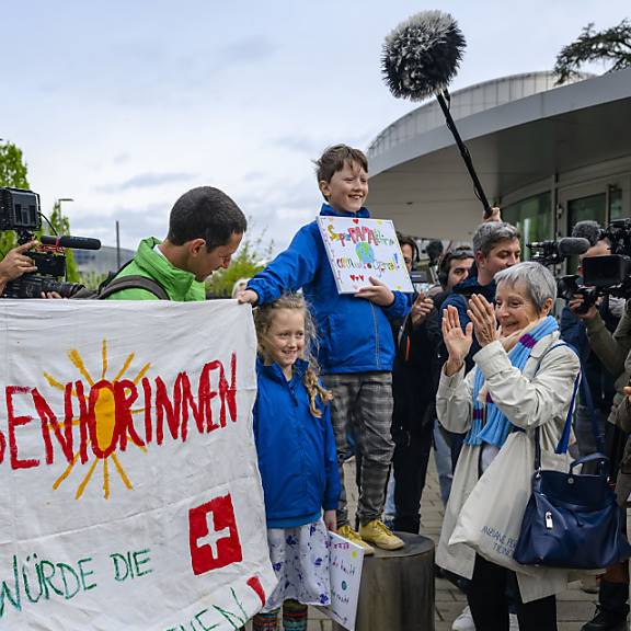 Erfolg für Klimaseniorinnen: Schweiz verletzt beim Klimaschutz Menschenrechte