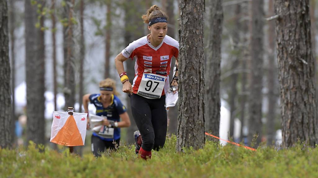 Simona Aebersold findet sich in den Wäldern Schwedens am besten zurecht