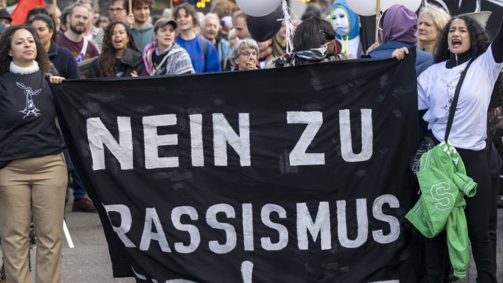 Nationale Strategie gegen Rassismus und Antisemitismus liegt vor