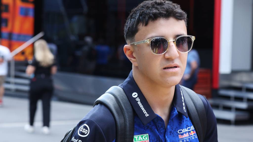 Hadjar verlängerte Vertrag bei Red Bull