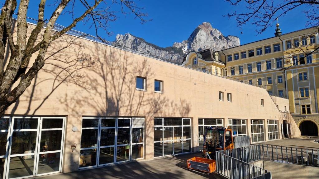 Regierung will Turnhalle der Kantonsschule Schwyz sanieren