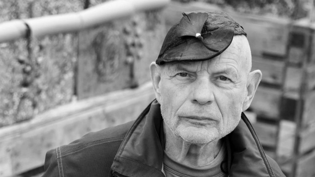 ARCHIV - Der Berliner Aktionskünstler Ben Wagin ist tot. Er starb am 28.07.2021 im Alter von 91 Jahren. Foto: Jörg Carstensen/dpa