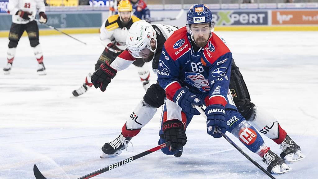 Die ZSC Lions, hier mit Juho Lammikko am Puck, starten als Favorit und Titelverteidiger in die neue Saison