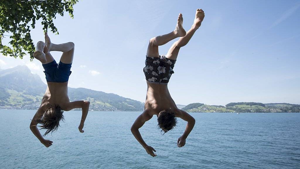 In der letzten Woche des meteorologischen Sommers soll es noch einmal 30 Grad warm werden. (Archivbild)