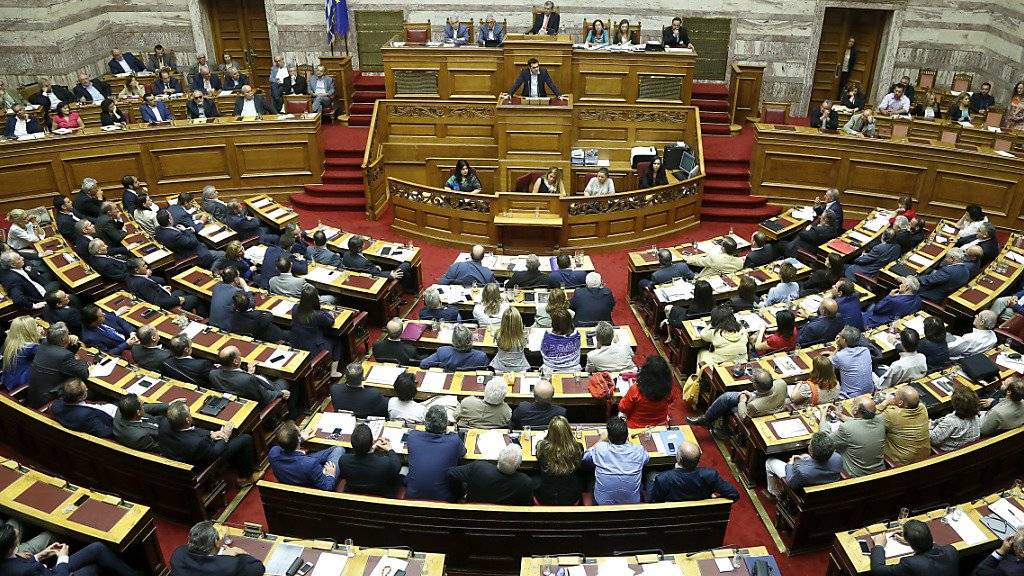Das Parlament in Griechenland wird sich demnächst mit offenbar korrupten Ärzten und Novartis befassen. (Archivbild)