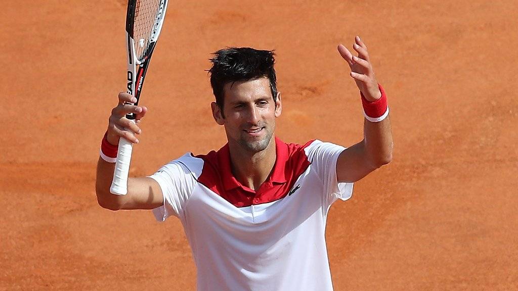 Der ehemalige Weltranglistenerste Novak Djokovic jubelt nach seinem Erstrundensieg.