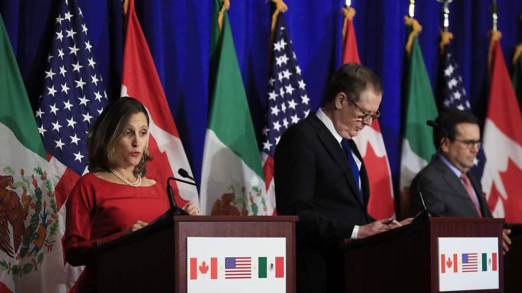 Werfen sich gegenseitig Sabotage vor: die kanadische Aussenministerin Chrystia Freeland, der US-Handelsbeauftragte Robert Lighthizer und Mexikos Wirtschaftsminister Ildefonso Guajardo Villarreal.