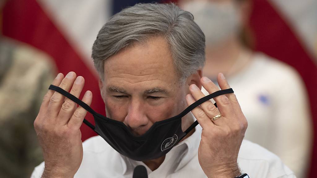 Der Gouverneur von Texas Greg Abbott hat genug von Corona und Masken. 
