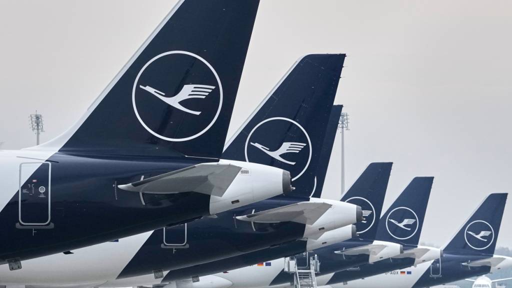 Nun fliegen sie wieder, die Piloten von Lufthansa. Für Samstag plant die Fluggesellschaft Normalbetrieb. (Aufnahme vom Flughafen München)