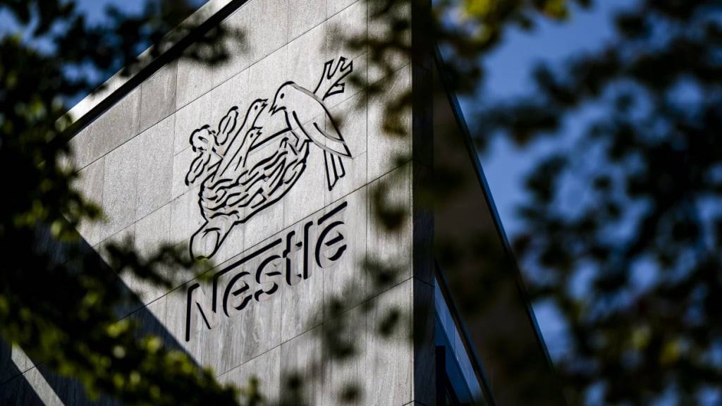 Ein Prozess gegen Nestlé Waters in Frankreich wegen Deponien wurde zum zweiten Mal verschoben. (Archivbild)