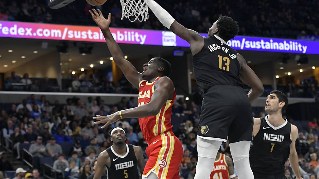 Starker Capela bei Auswärtssieg der Hawks