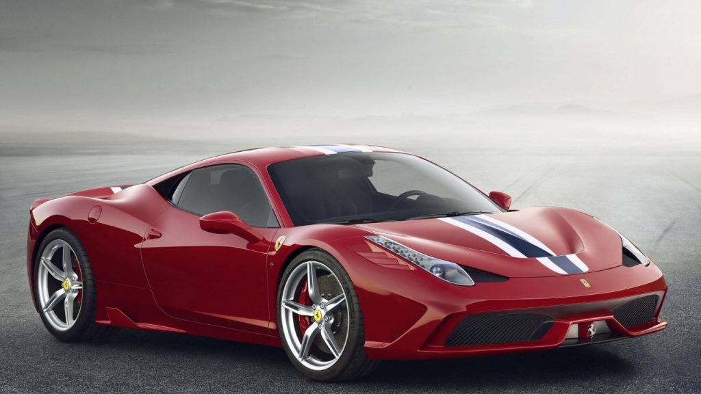 Waren 2015 stärker gefragt: Ferrari-Autos. (Archiv)