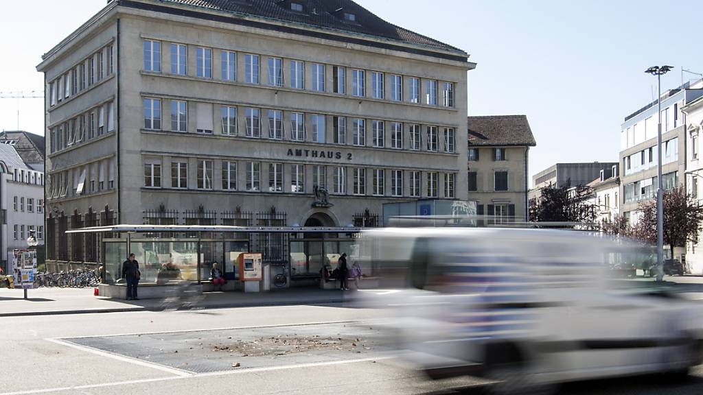 Nach zwei Überfällen auf Bijouterien müssen sich drei Männer vor dem Amtsgericht Solothurn-Lebern verantworten. (Archivbild)