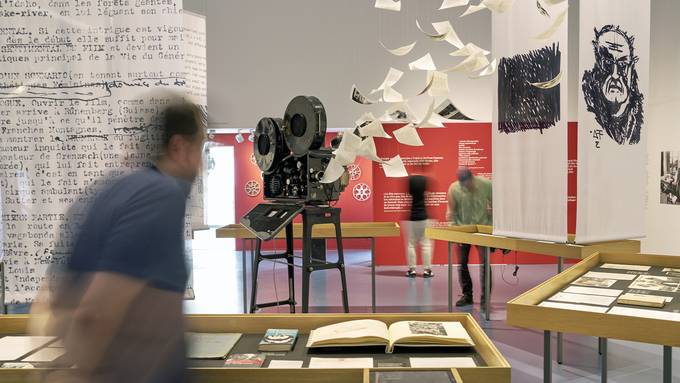 Nationalbibliothek in Bern zeigt, wie Bücher und Filme verbunden sind