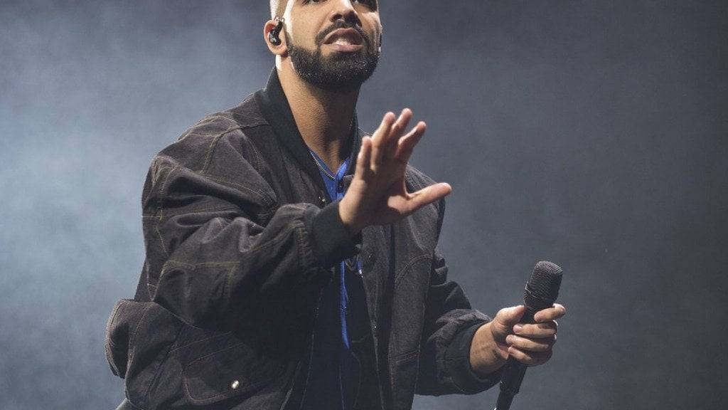 Mit zwölf Nominierungen ist Rapper Drake der grosse Favorit an den diesjährigen American Music Awards. (Archivbild)