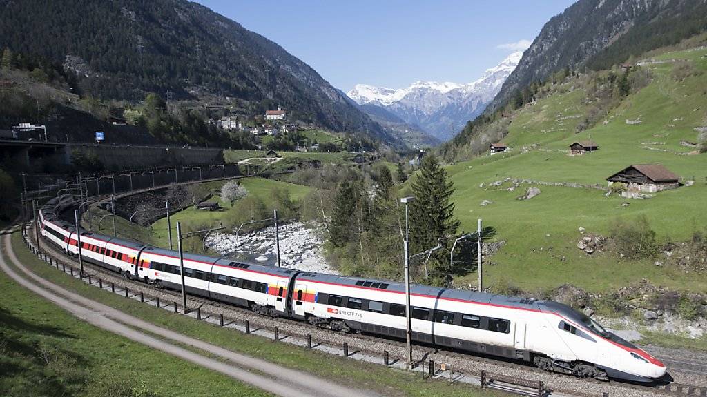 Die SBB hat die letzten ETR 610 Neigezüge ausgeliefert bekommen - damit verkehren nun 19 Züge diesen Typs auf den Nord-Süd-Verbindungen zwischen der Schweiz und Italien.