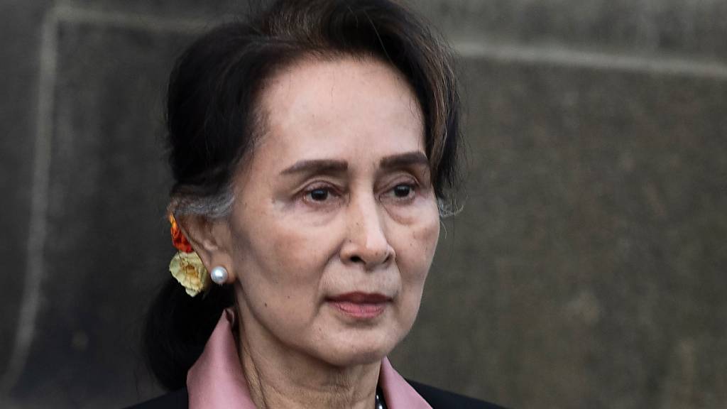 Aung San Suu Kyi zu weiteren vier Jahren Haft verurteilt