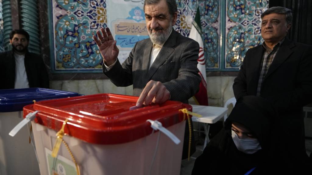 ARCHIV - Der oberste Sicherheitskoordinator Irans, Mohsen Resai. Foto: Vahid Salemi/AP/dpa/Archivbild