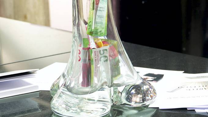 Spendensammlung: St.Galler schneidet Haare für Spendengelder