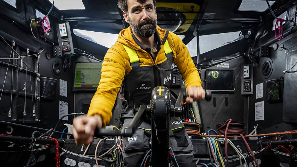 Alan Roura kommt vor Weihnachten an der Vendée Globe 48 Stunden lang nicht zum Schlafen