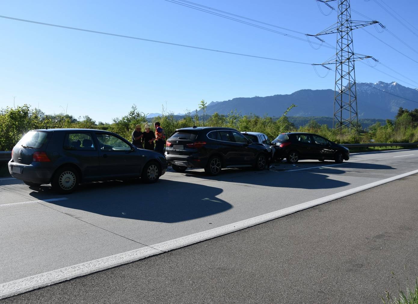In Sennwald waren vier Autos in einen Auffahrunfall involviert