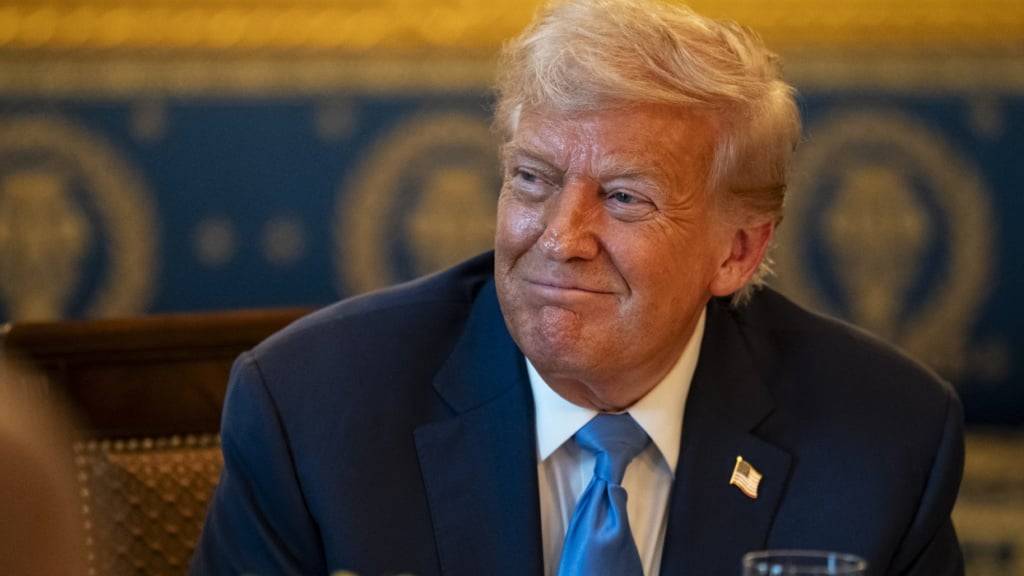 Kurz vor dem Ende der Frist hat US-Präsident Donald Trump seinen Zöllen einen erneuten Aufschub gewährt - und es könnte nicht der letzte gewesen sein.