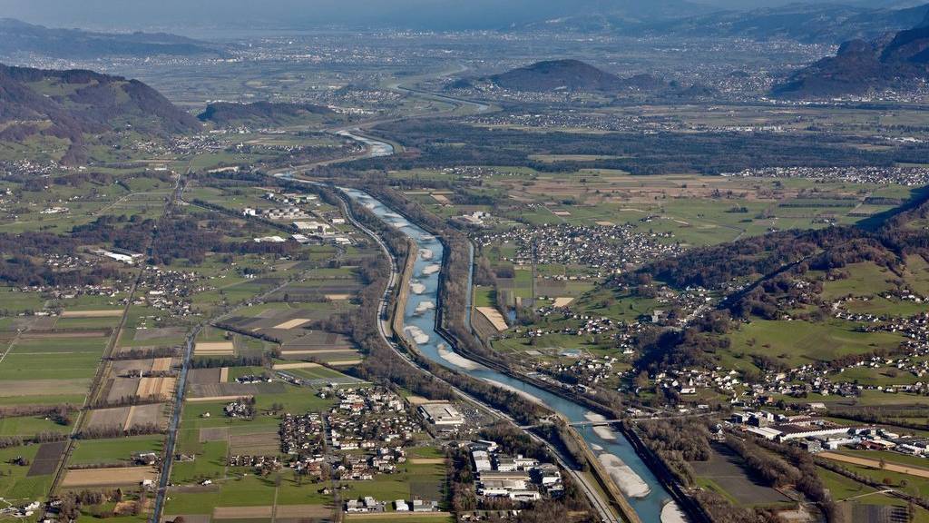 Das Rhesi-Projekt will das Rheintal vor Hochwasser schützen. Umweltschutzverbände haben zum ersten Mal EInsprache gegen das Projekt erhoben. (Archiv)