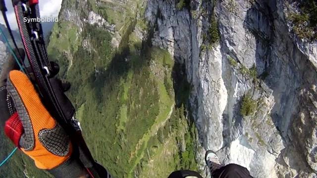 Gleitschirm-Flieger verunglückt tödlich am Balmberg