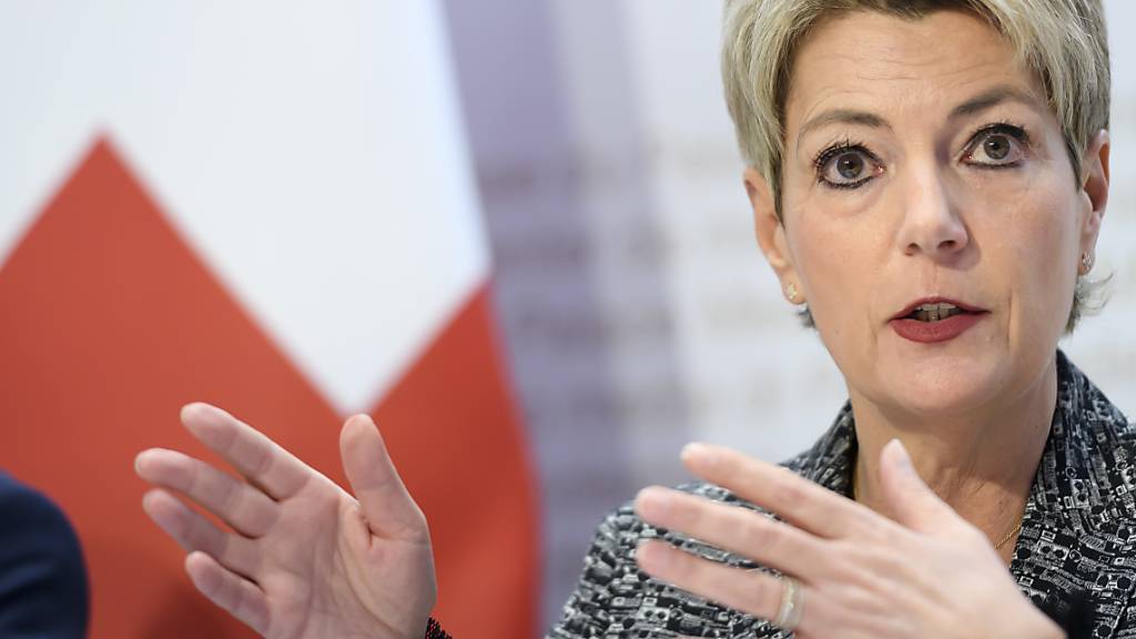 «Waghalsige Wette»: Zuwanderungsministerin Karin Keller-Sutter wirbt für ein Nein zur Begrenzungsinitiative der SVP.