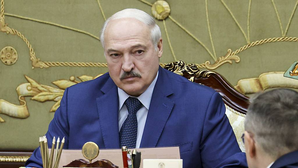 Alexander Lukaschenko, Präsident von Belarus, spricht während eines Treffens.