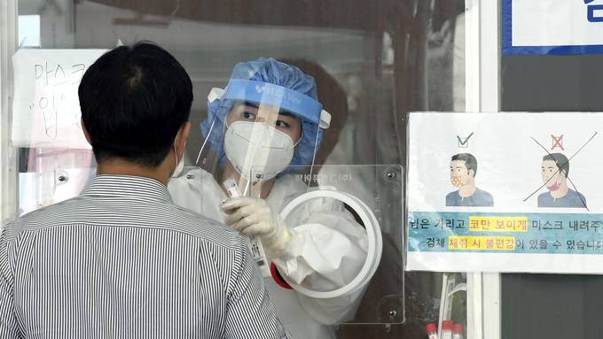 Südkorea mit höchster Ansteckungszahl seit Pandemie-Beginn