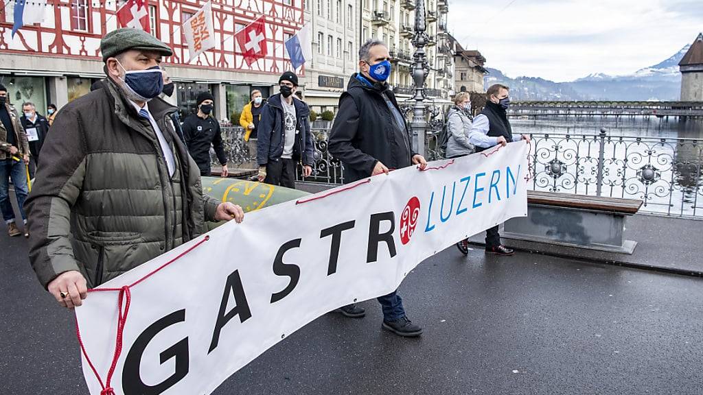 Luzerner Regierung will Fragen zu Härtefallgeldern aufarbeiten