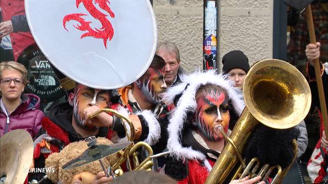 Fasnachtsstimmung im Niederdorf