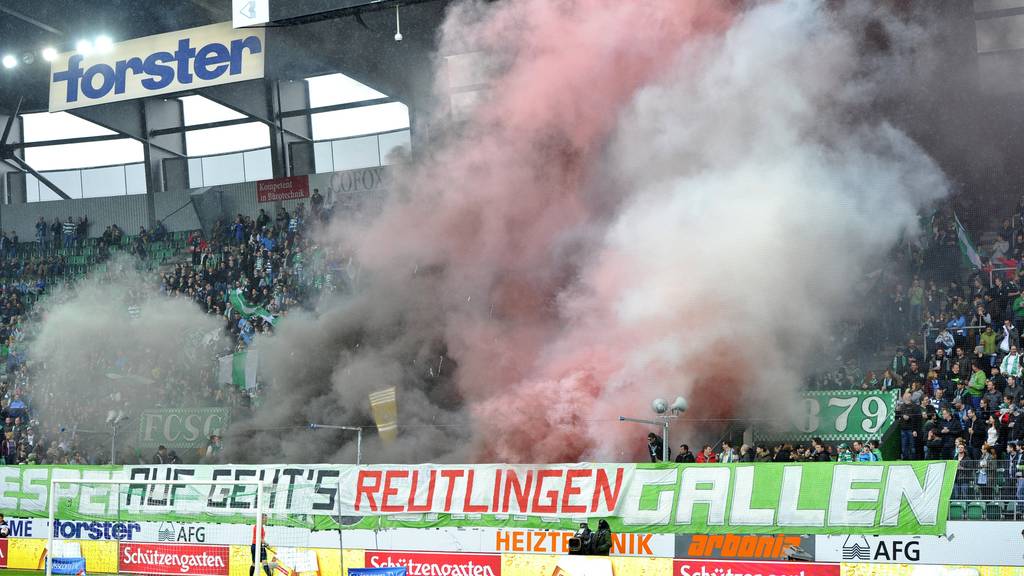 Zwischen den Fans des FC St.Gallen und des SSV Reutlingen besteht eine Fanfreundschaft.
