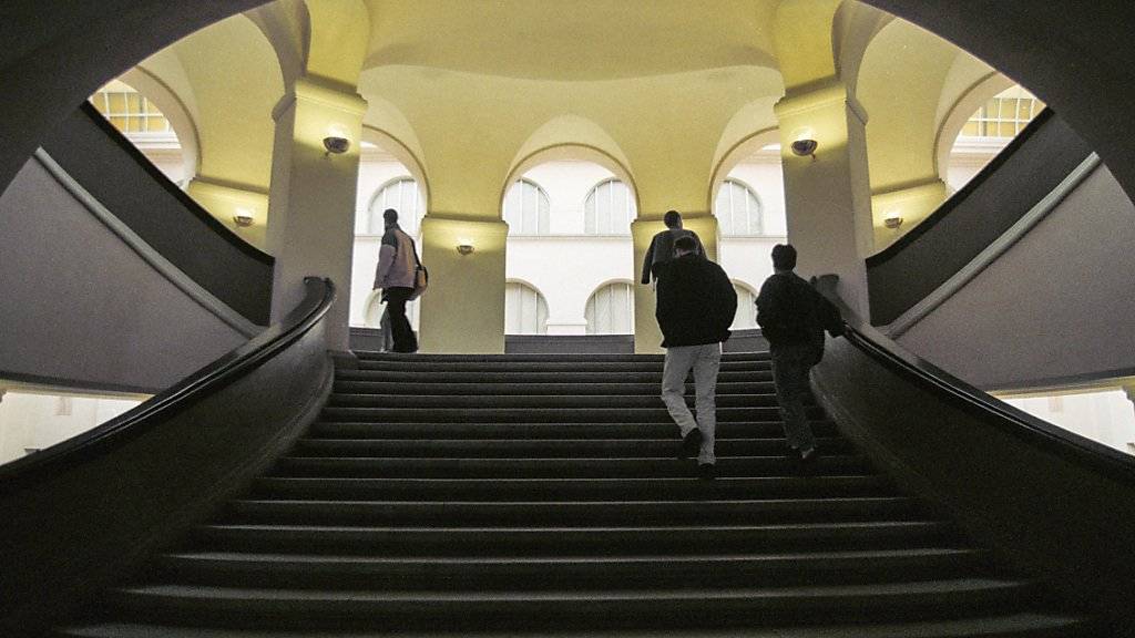 Neue Angebote in alten Gemäuern: Die Universität Zürich schafft neue Professuren im Bereich der Digitalisierung. (Symbolbild).