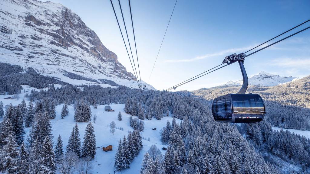 Eiger-Express-Eiger-Nahaufnahme-Winter