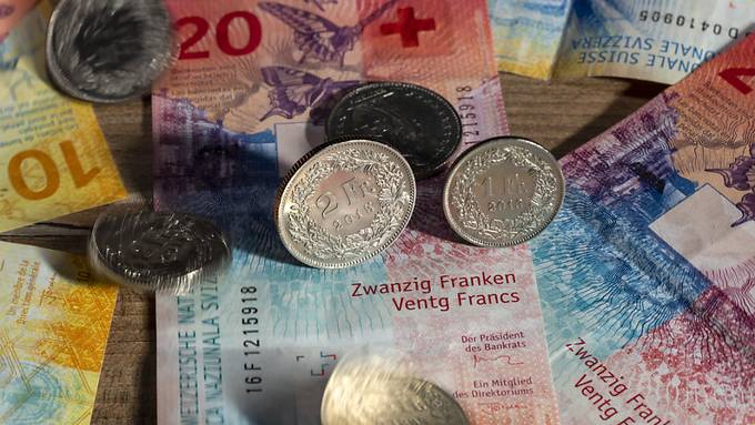 Kanton Bern verschickt Steuerrechnungen für zwei Milliarden Franken
