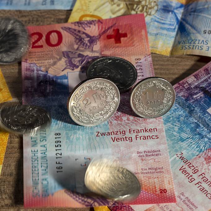 Kanton Bern verschickt Steuerrechnungen für zwei Milliarden Franken