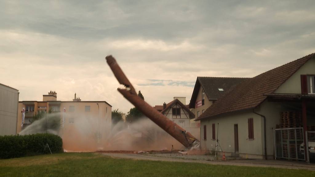 Zofingen: Kamin mit neuer Methode gesprengt