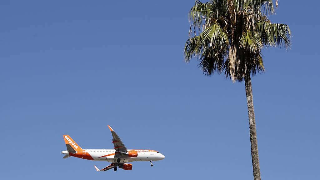 Trotz Gaza-Krieg: Für den bevorstehenden Sommer rechnet Easyjet insgesamt mit einem guten Geschäft. (Archivbild)