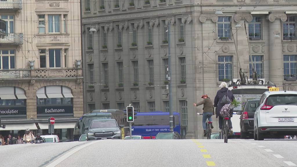Luzerner Seebrücke soll Fussgänger-Steg erhalten