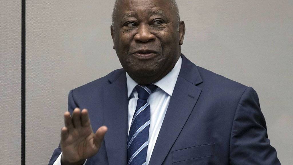 Der ehemalige Präsident der Elfenbeinküste, Laurent Gbagbo, muss nach einigen juristischen Manövern am Internationalen Strafgerichtshof in Den Haag in Haft bleiben.