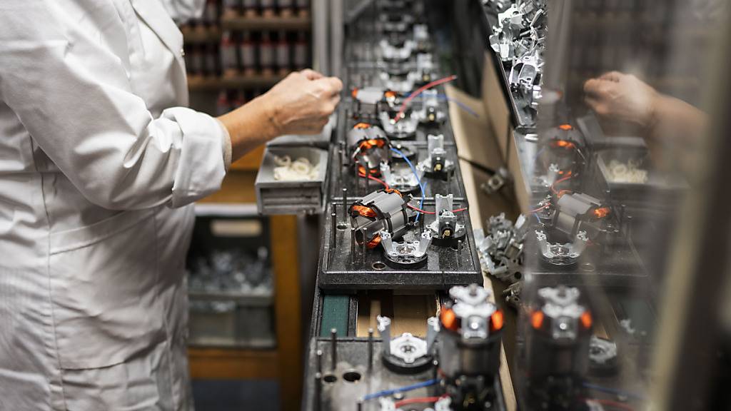 Die Situation in der Schweizer Tech-Industrie bleibt weiter angespannt. Es zeichnet sich aber Besserung ab. (Symbolbild)