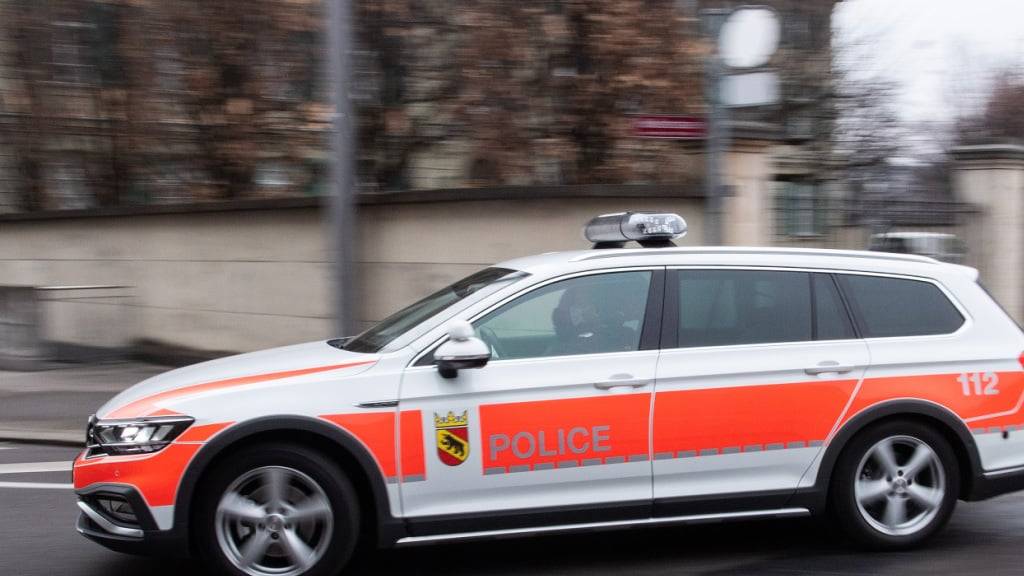 In Burgdorf ist nach einer Auseinandersetzung ein Mann verstorben. Die Kantonspolizei Bern konnte den mutmasslichen Täter fassen. (Archivbild)