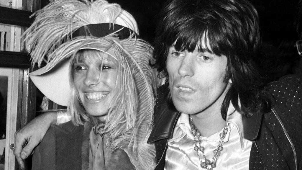 Anita Pallenberg im Jahr 1968 mit Keith Richards