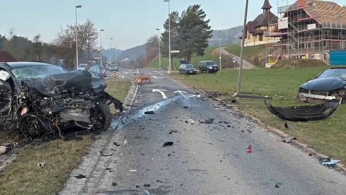 Ein Todesopfer und vier Verletzte nach Überholmanöver in Escholzmatt