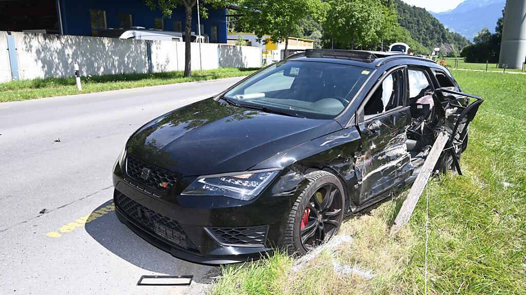 Das indirekt am Auffahrunfall beteiligte Fahrzeug wurde schwer beschädigt.