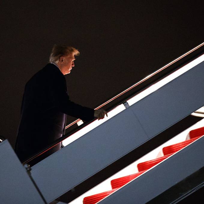 US-Präsident Donald Trump ist am WEF in Davos gelandet