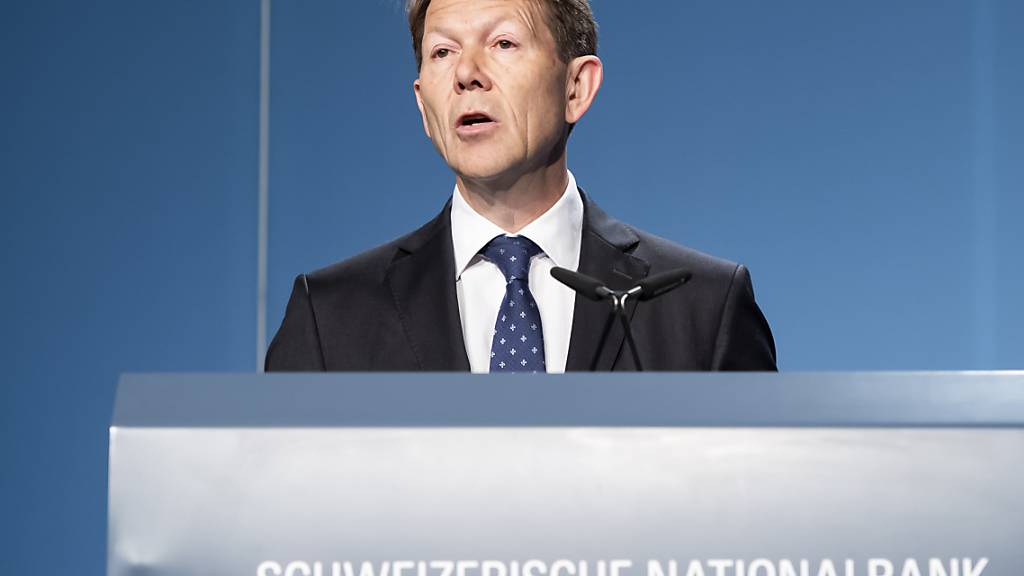 Laut SNB-Vizepräsident Fritz Zurbrügg sind Negativzinsen in der Schweiz weiterhin notwendig. (Archivbild)