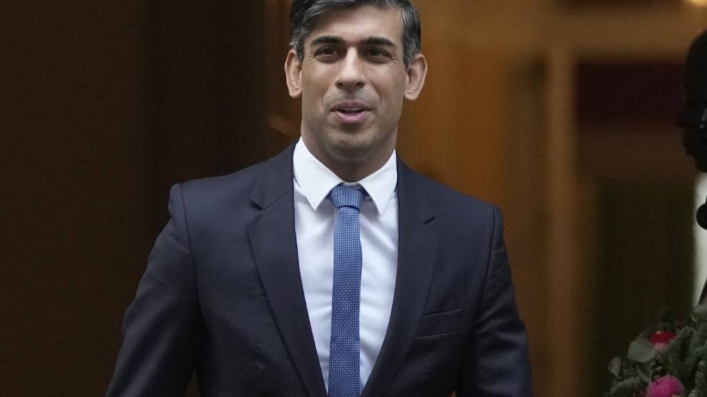 ARCHIV - Großbritanniens Premierminister Rishi Sunak in London. Foto: Kin Cheung/AP/dpa